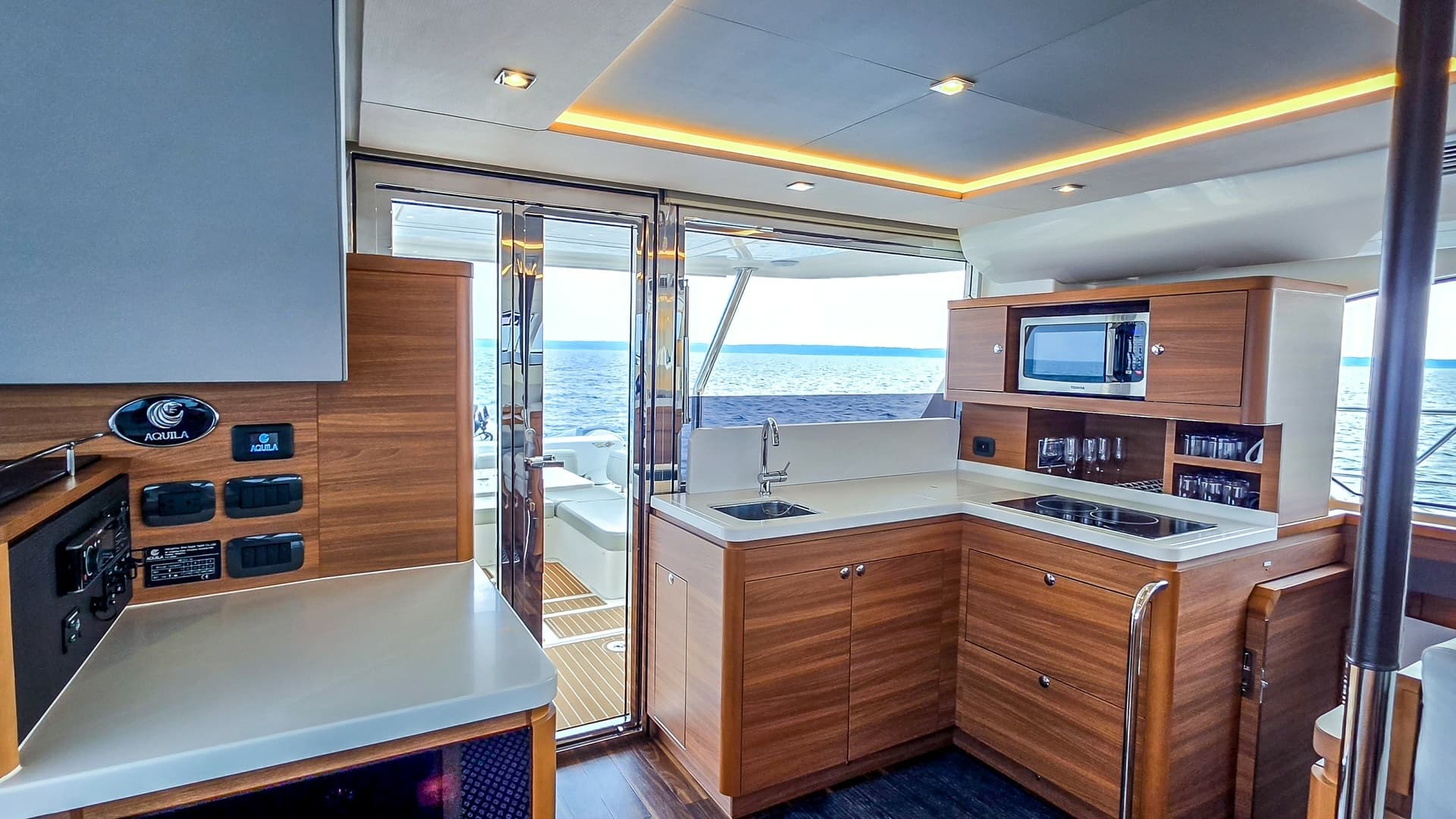 2023 Aquila 44 Catamaran- DOC-N-PILOT