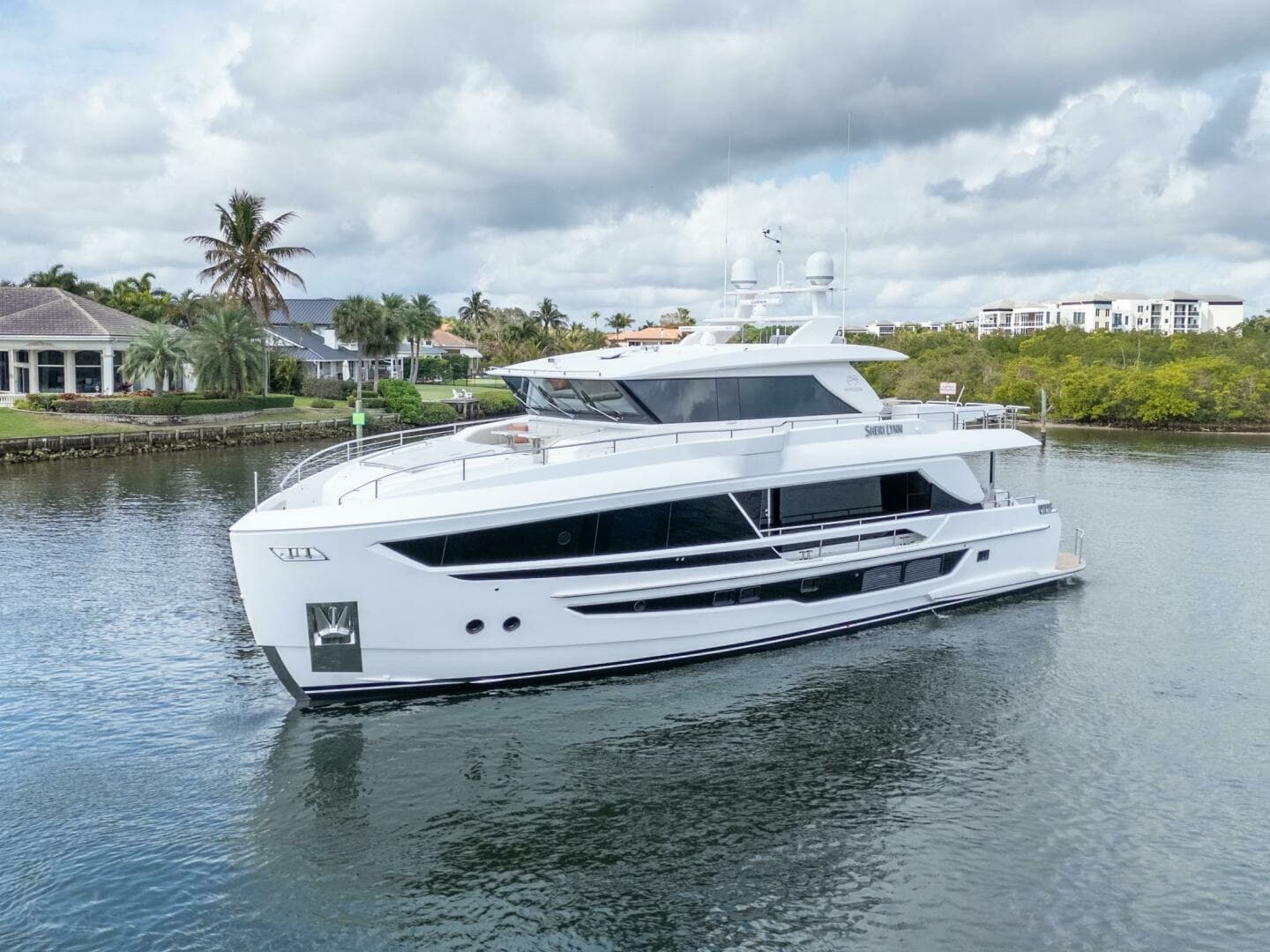 Horizon FD80 SHERI LYNN - Exterior