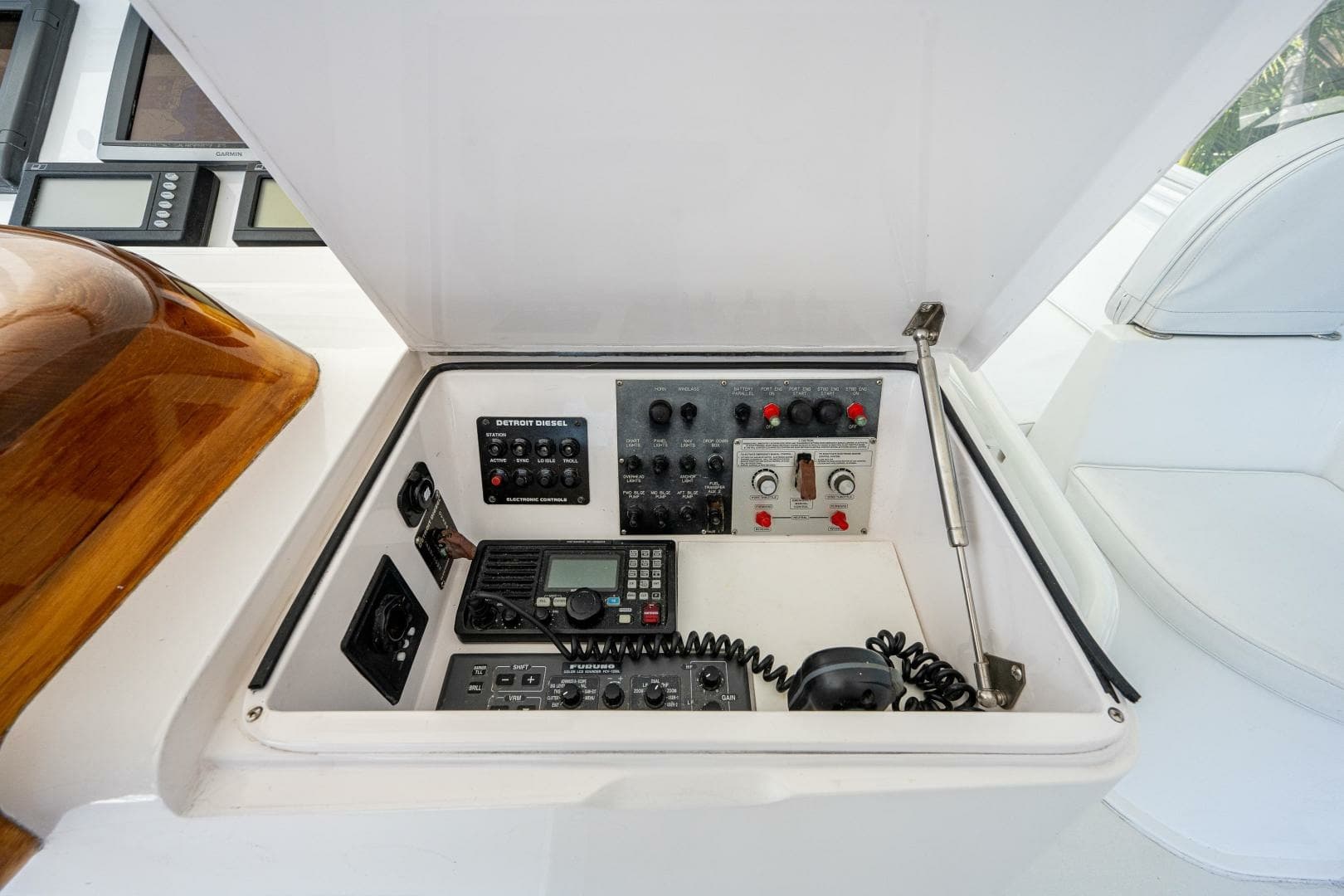 Flybridge