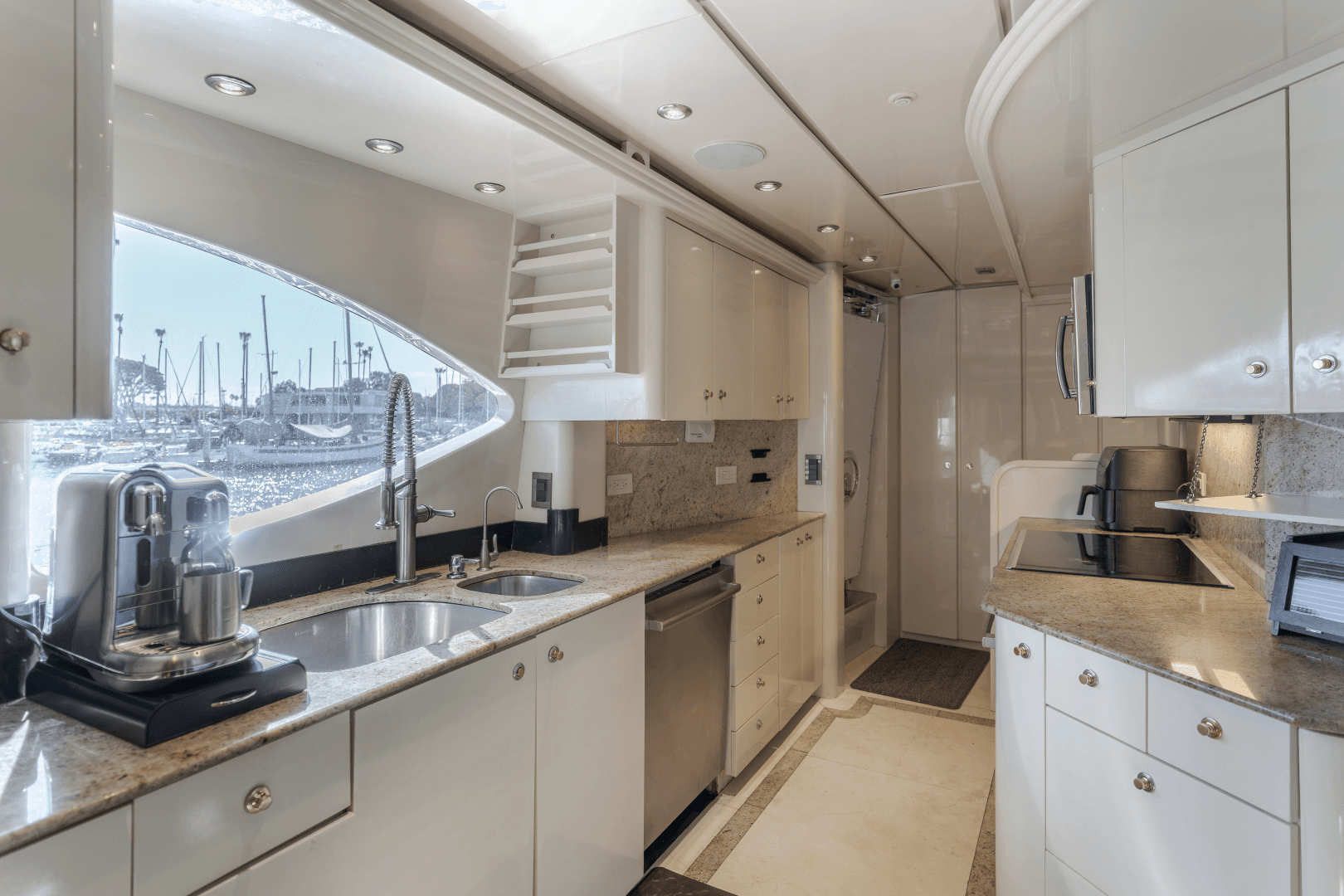 2002 Destiny 104 Raised Pilothouse