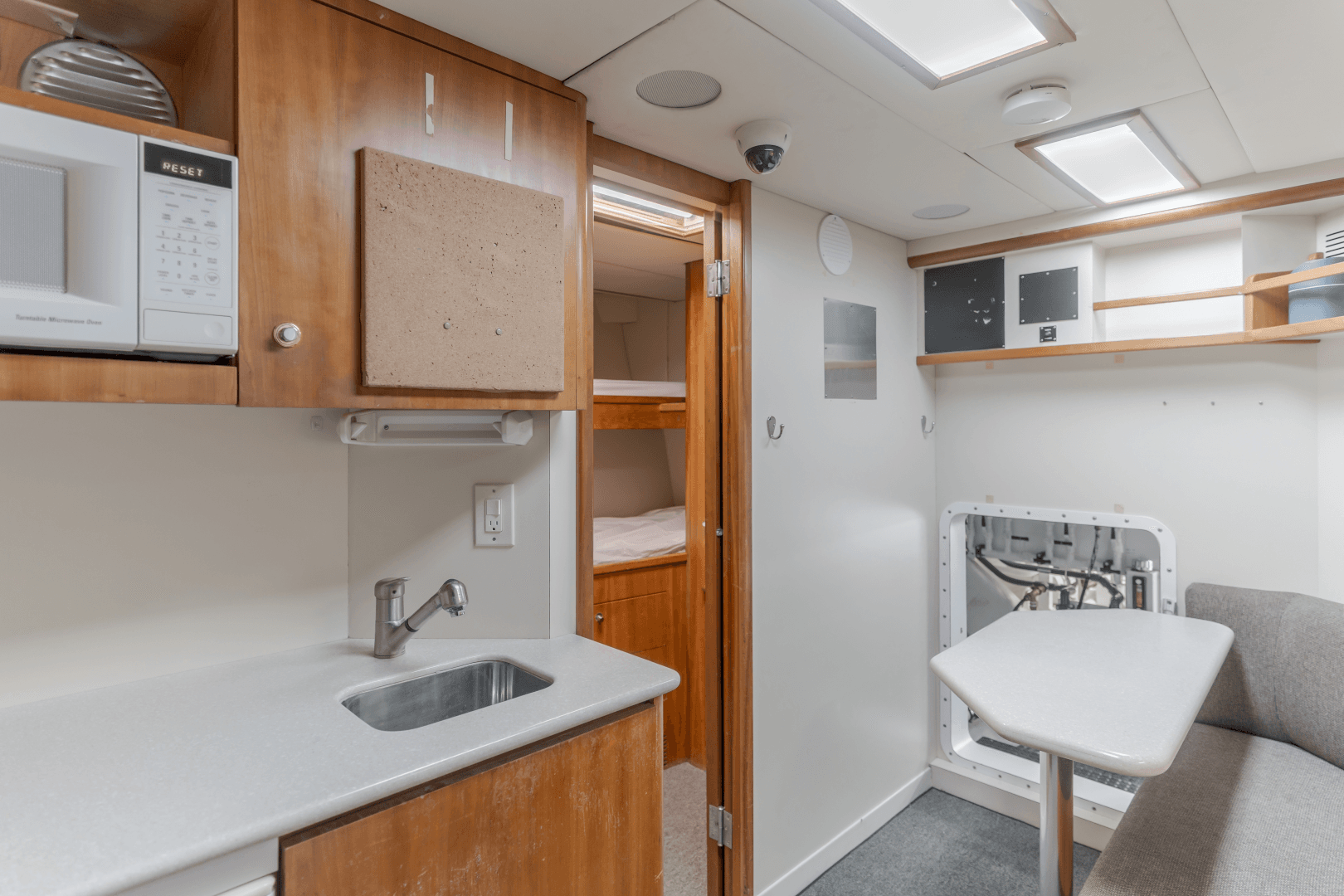 2002 Destiny 104 Raised Pilothouse