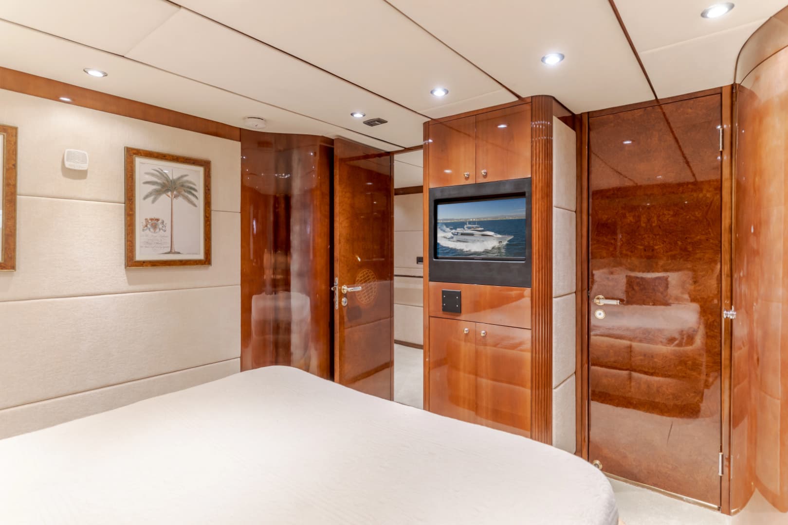 2002 Destiny 104 Raised Pilothouse