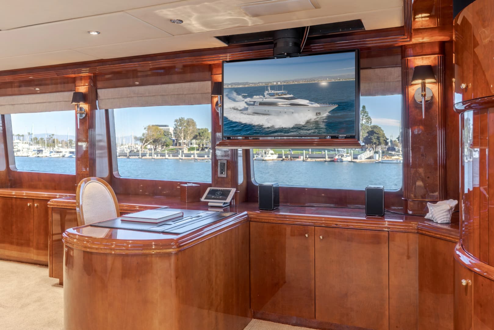 2002 Destiny 104 Raised Pilothouse