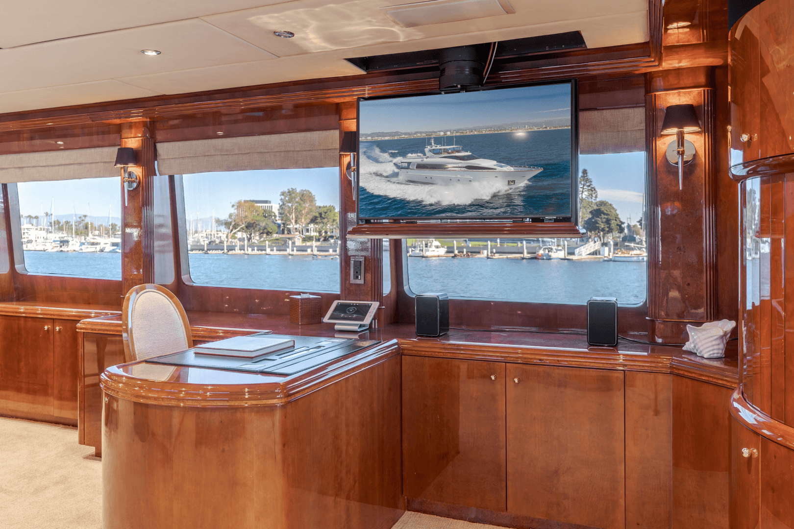 2002 Destiny 104 Raised Pilothouse