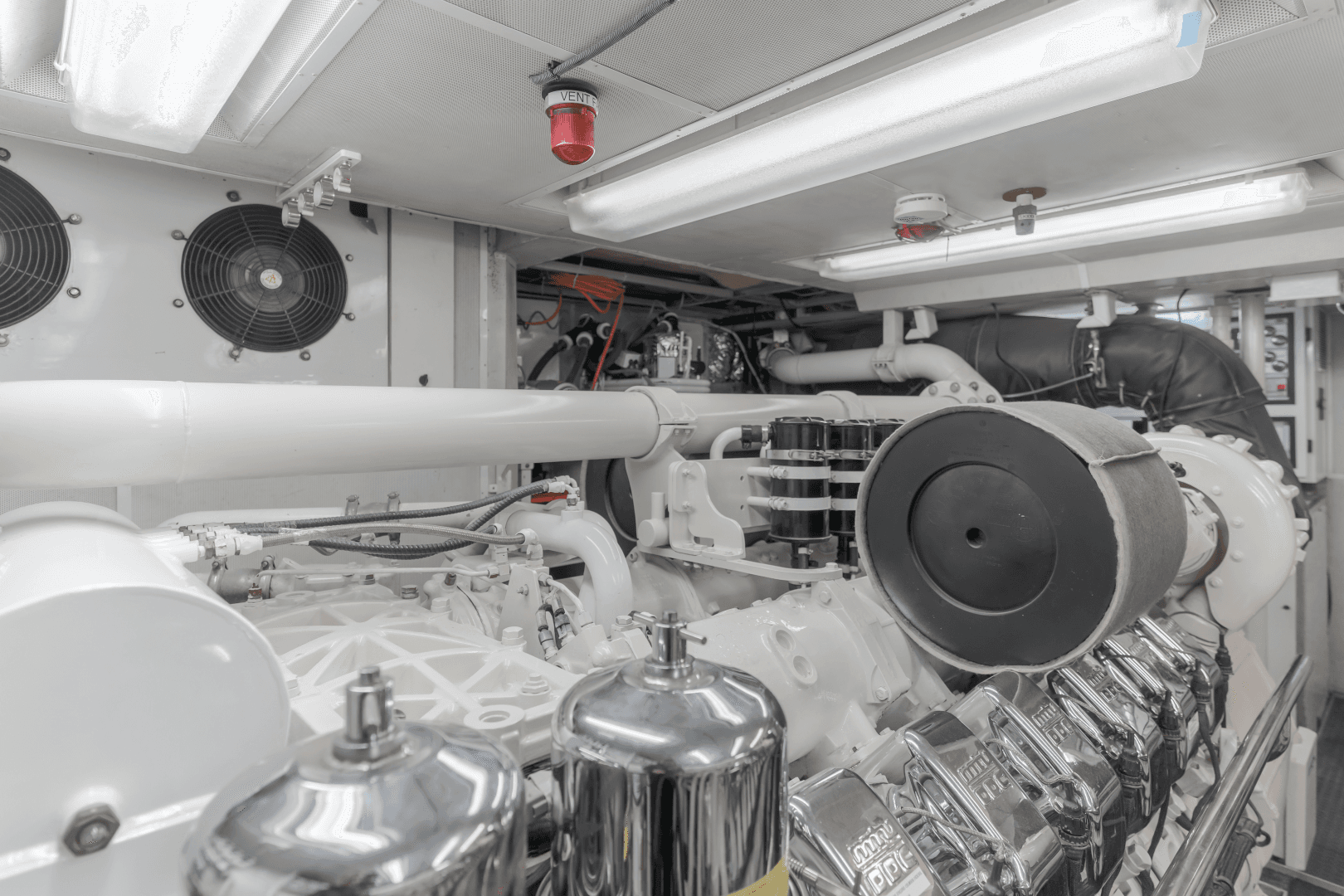 2002 Destiny 104 Raised Pilothouse