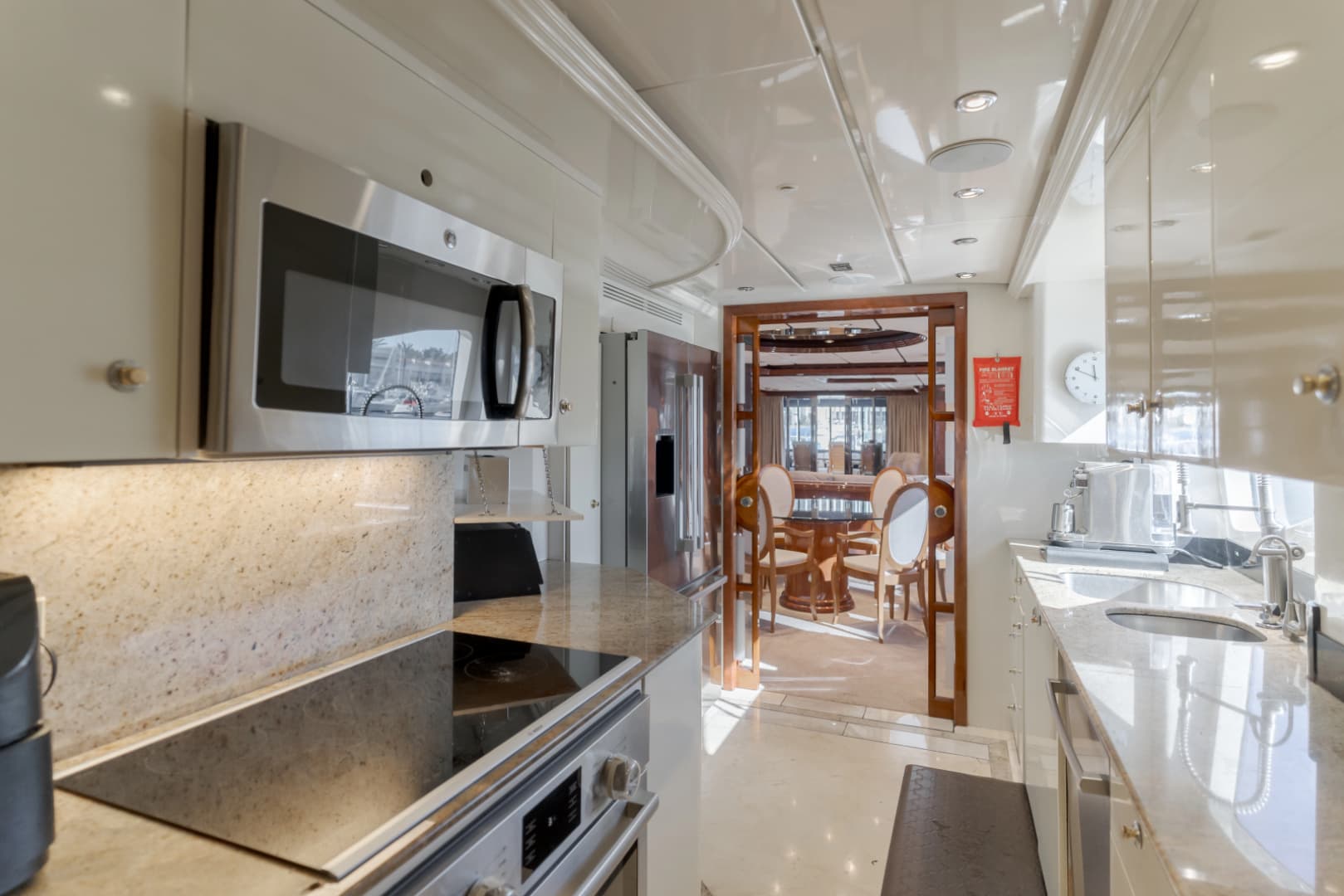 2002 Destiny 104 Raised Pilothouse