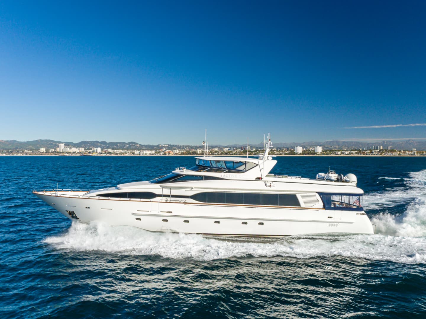 2002 Destiny 104 Raised Pilothouse