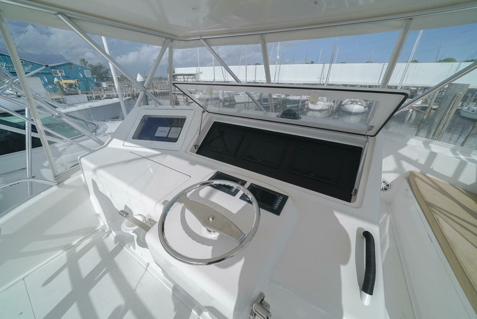 2007 Viking 45 Convertible Bad Habits