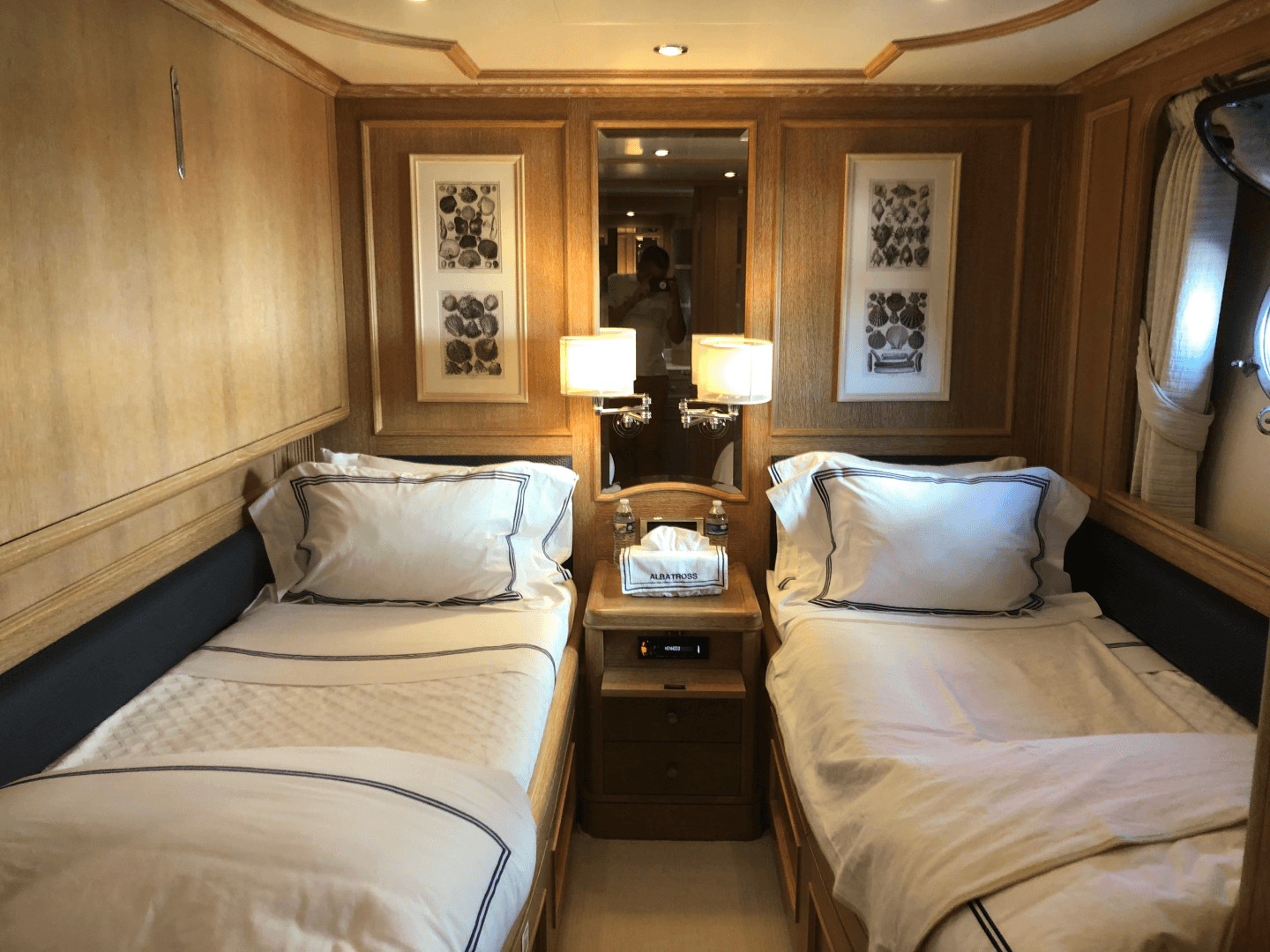 2004 Benetti Cockpit