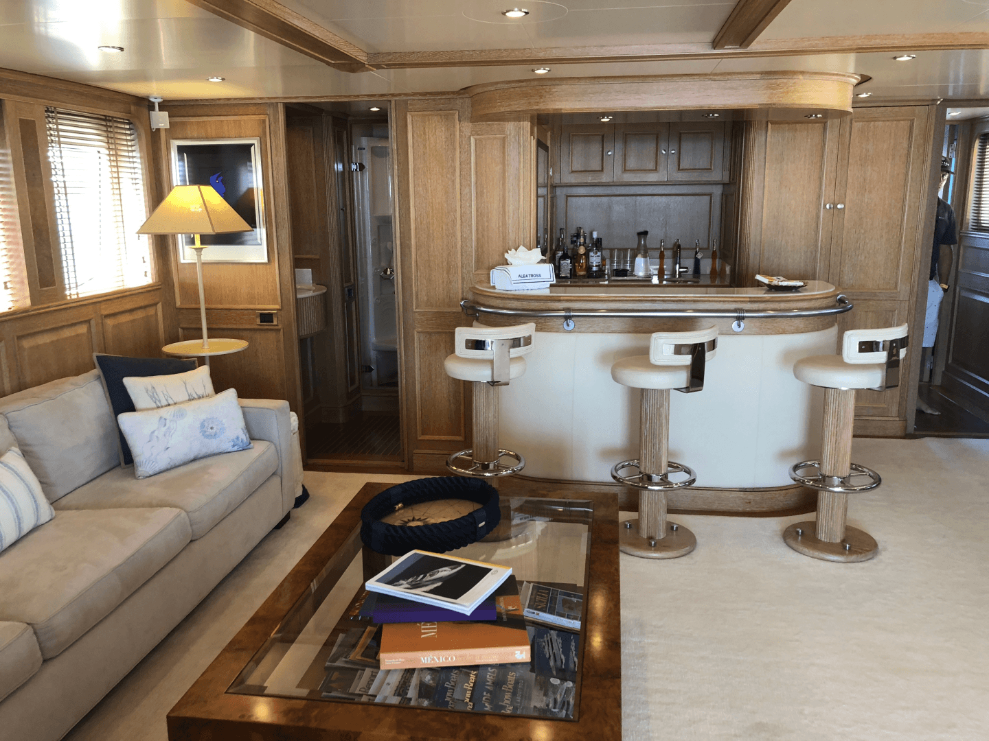 2004 Benetti Cockpit