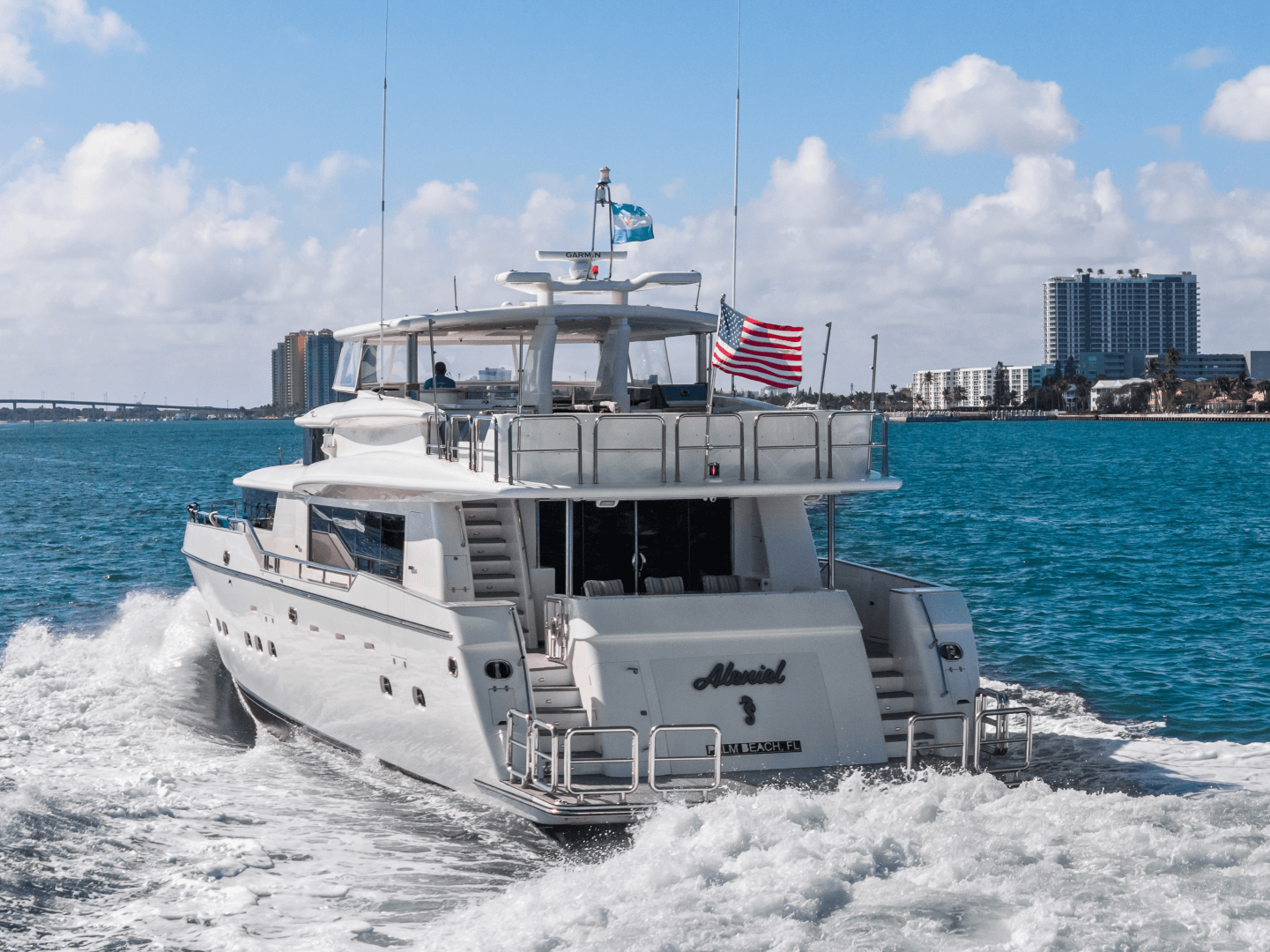 2005 Johnson 87' Motor Yacht