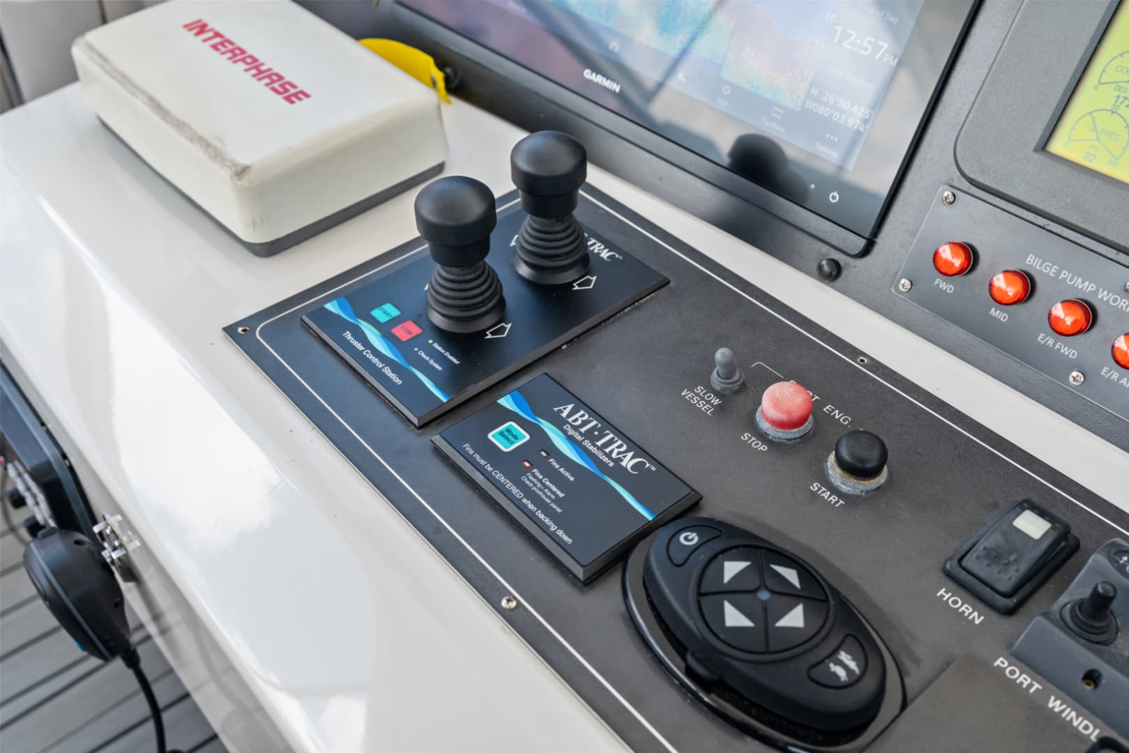 2005 Johnson 87' Motor Yacht