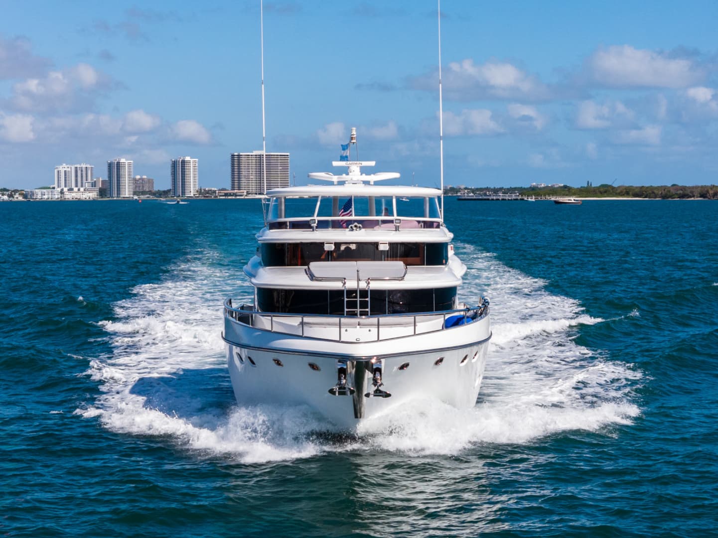 2005 Johnson 87' Motor Yacht