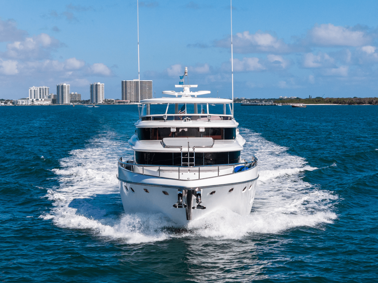 2005 Johnson 87' Motor Yacht