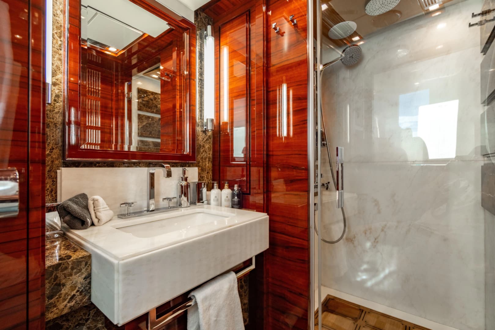 2011 Benetti Classic 121