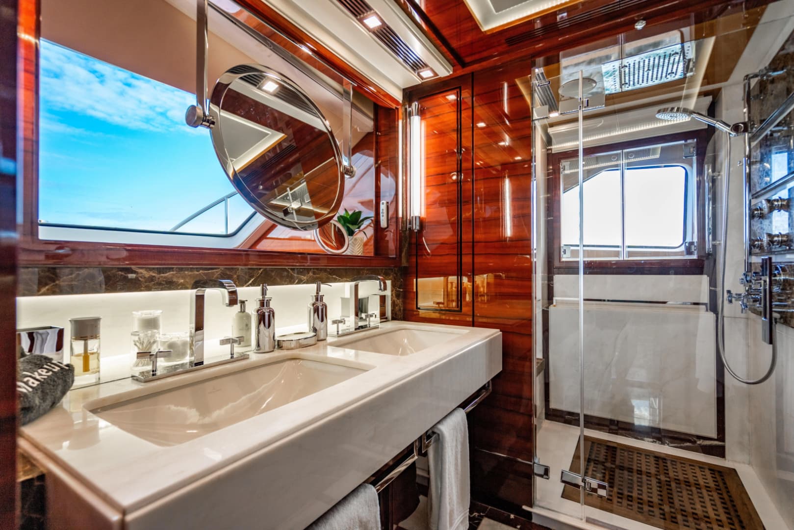 2011 Benetti Classic 121