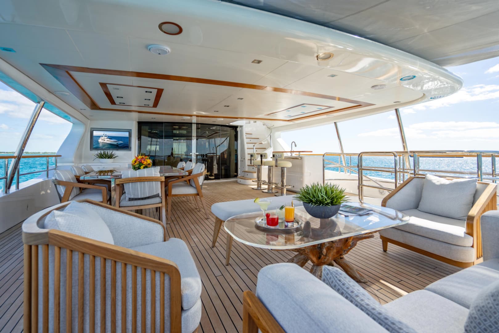 2011 Benetti Classic 121