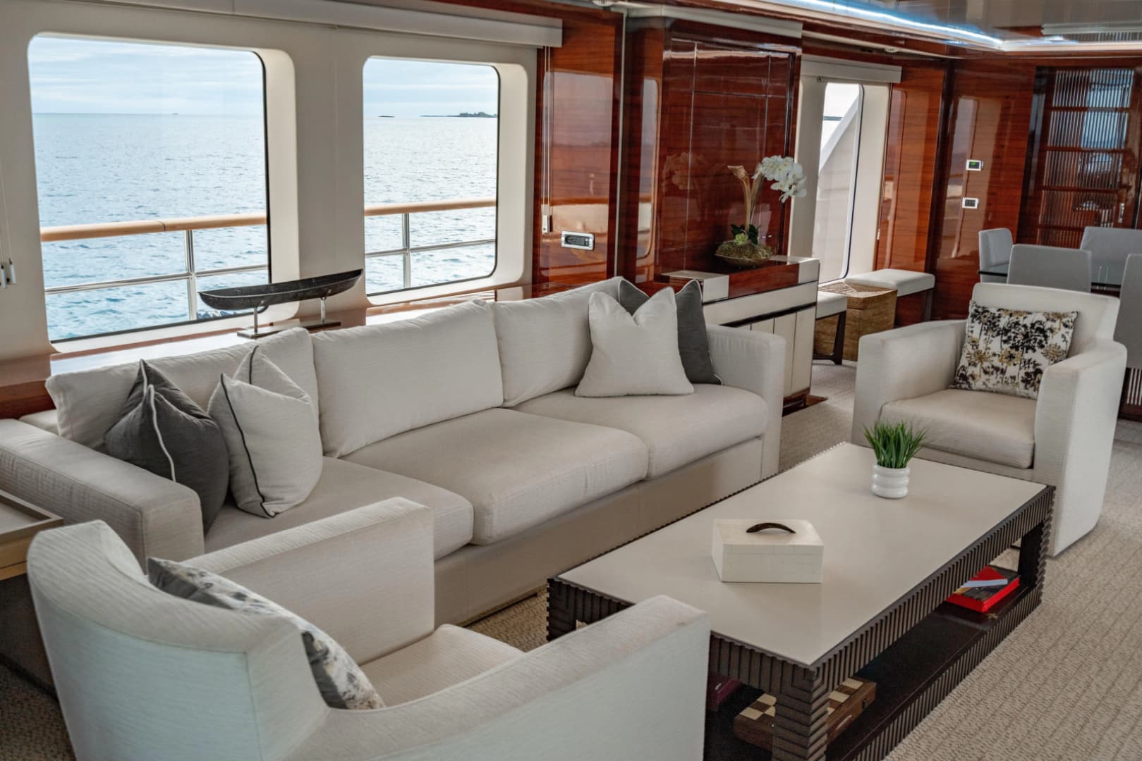 2011 Benetti Classic 121
