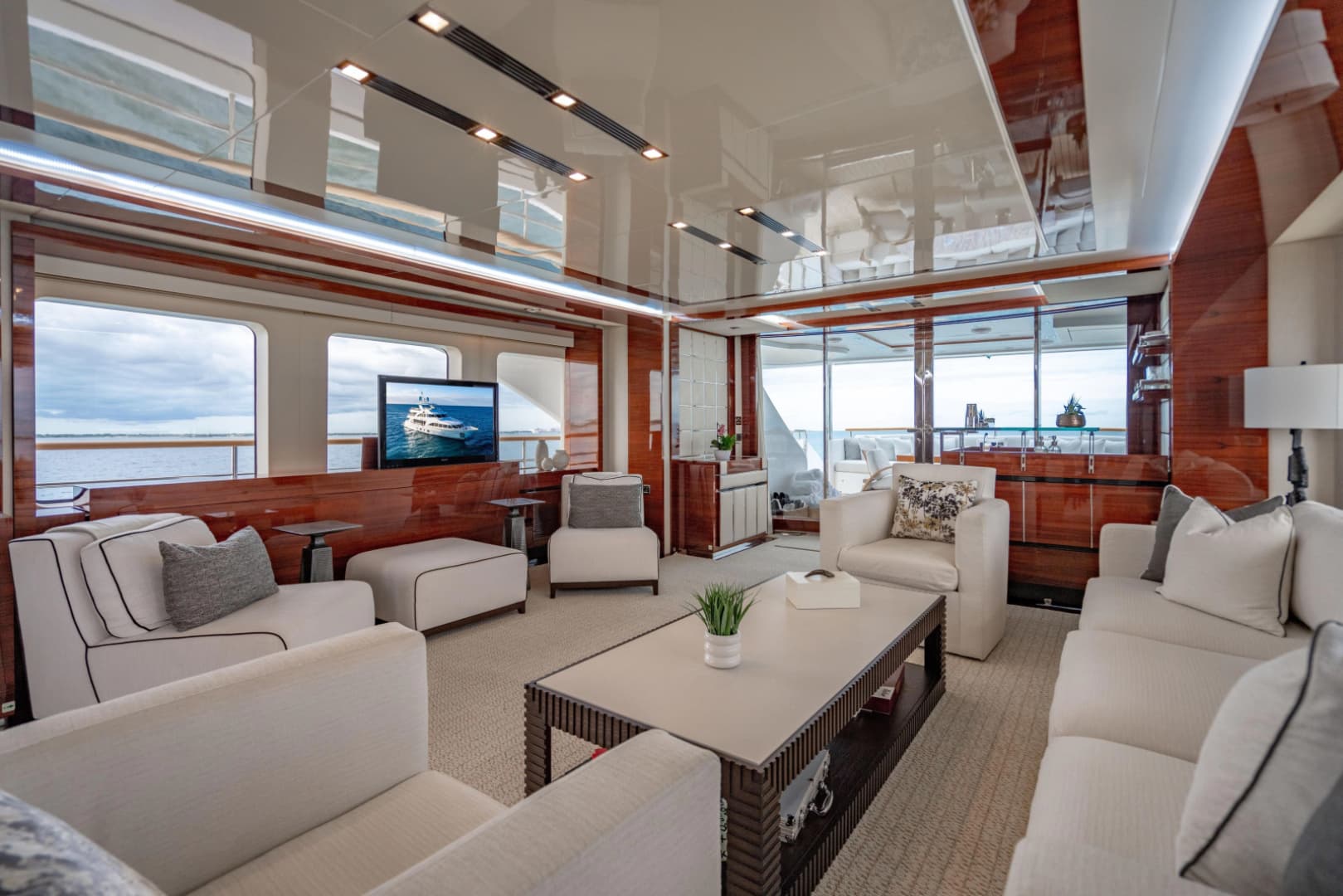 2011 Benetti Classic 121