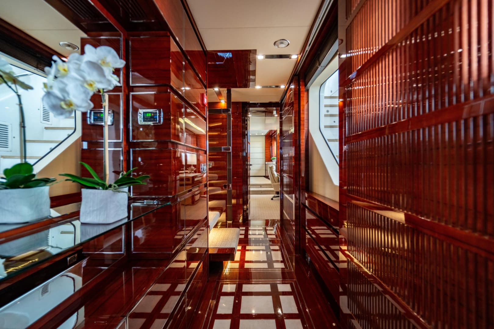 2011 Benetti Classic 121