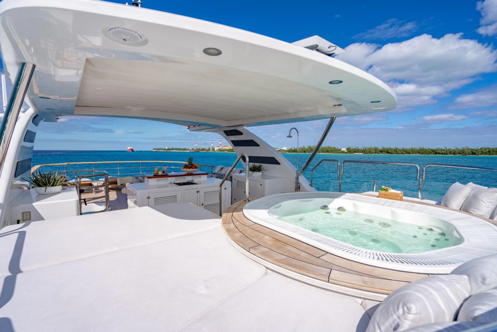 2011 Benetti Classic 121