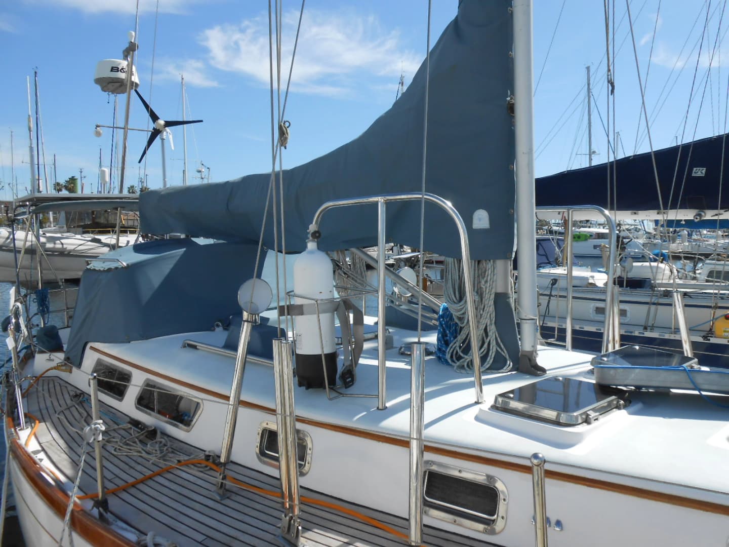1983 Little Harbor 38