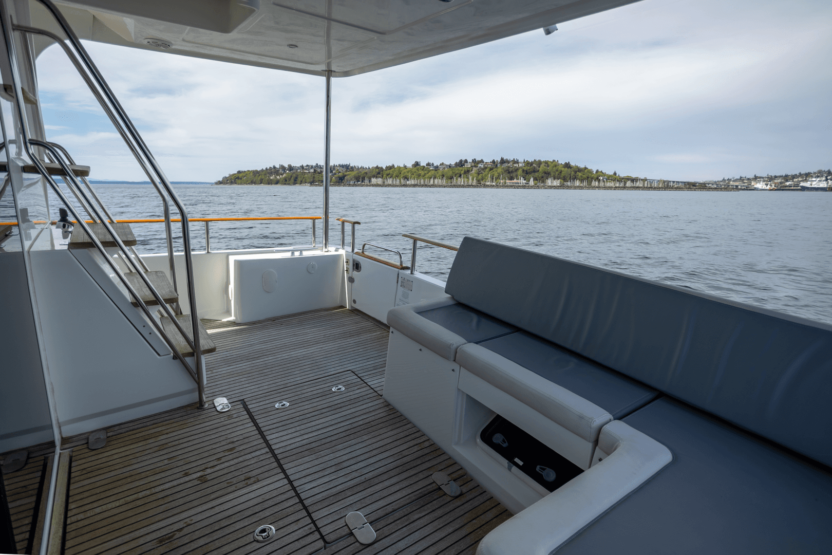 2017 Beneteau Swift Trawler 50