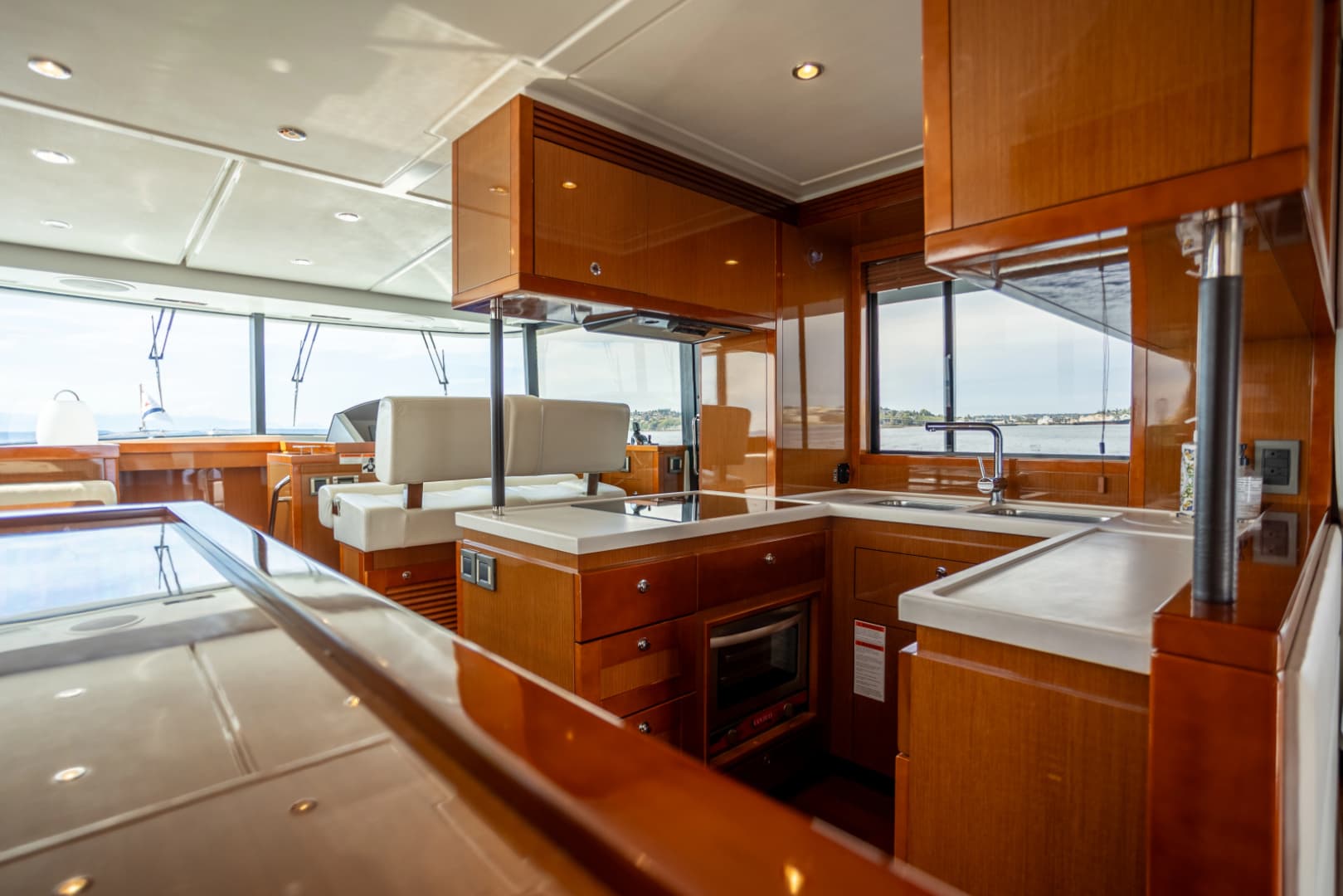 2017 Beneteau Swift Trawler 50