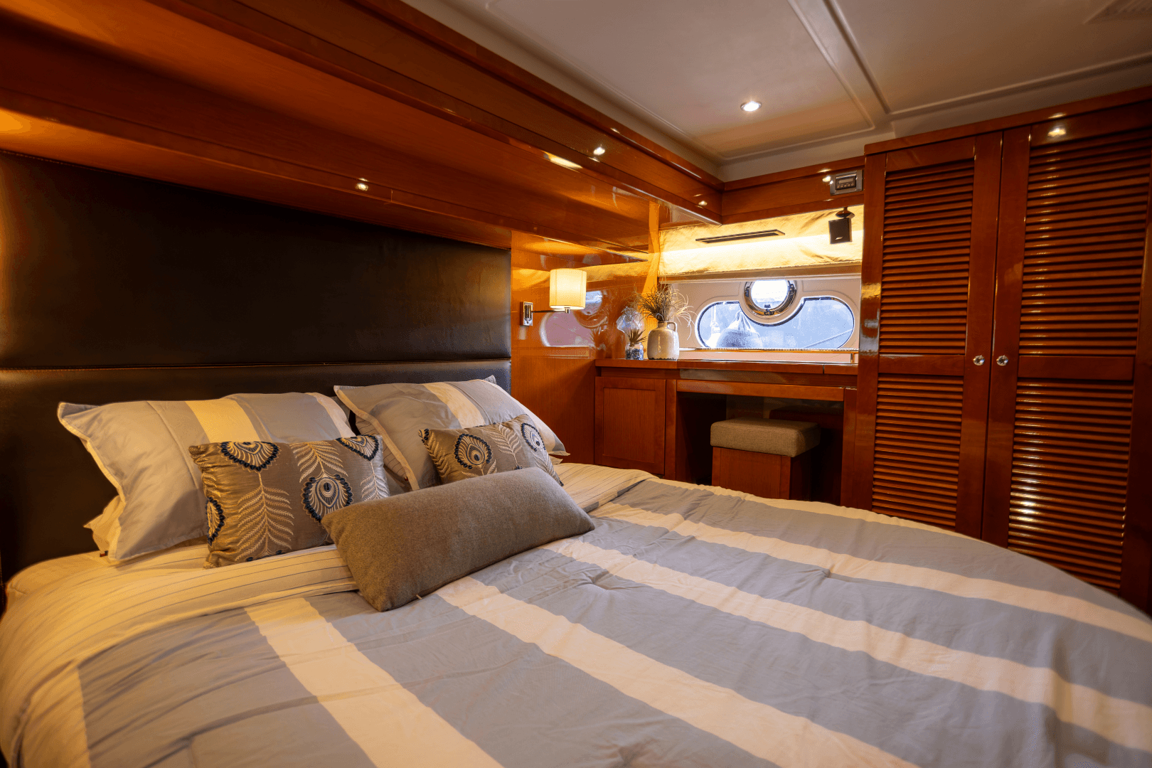 2017 Beneteau Swift Trawler 50