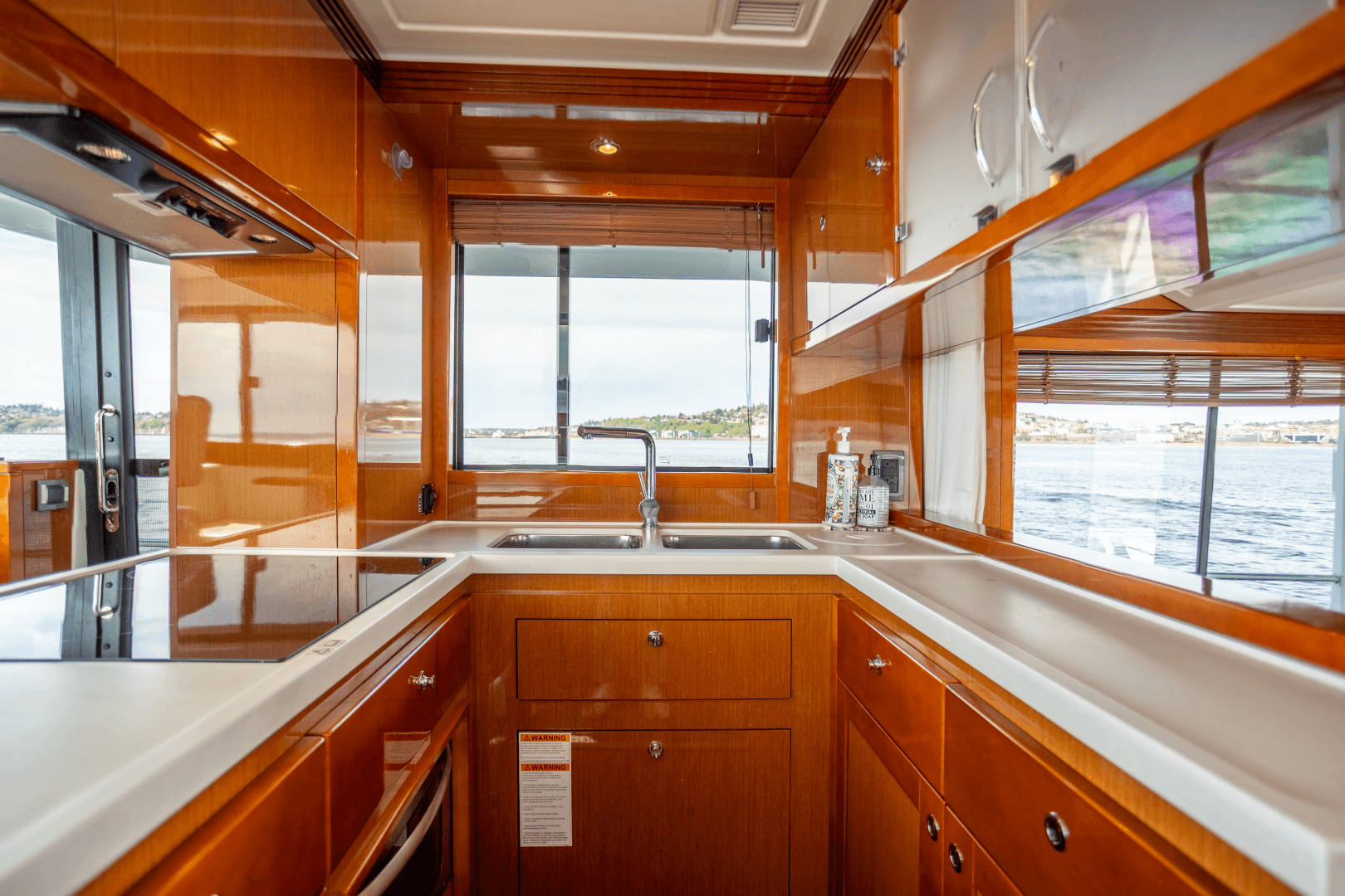 2017 Beneteau Swift Trawler 50