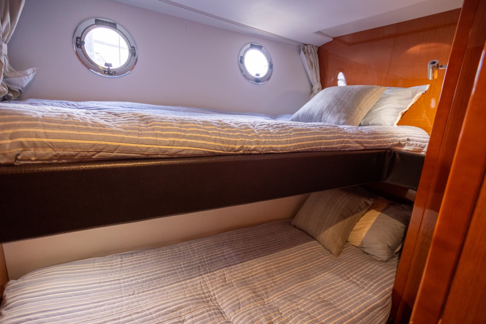 2017 Beneteau Swift Trawler 50