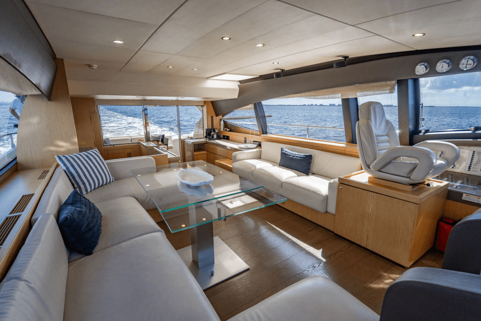 2012 Ferretti Yachts 62 FLY