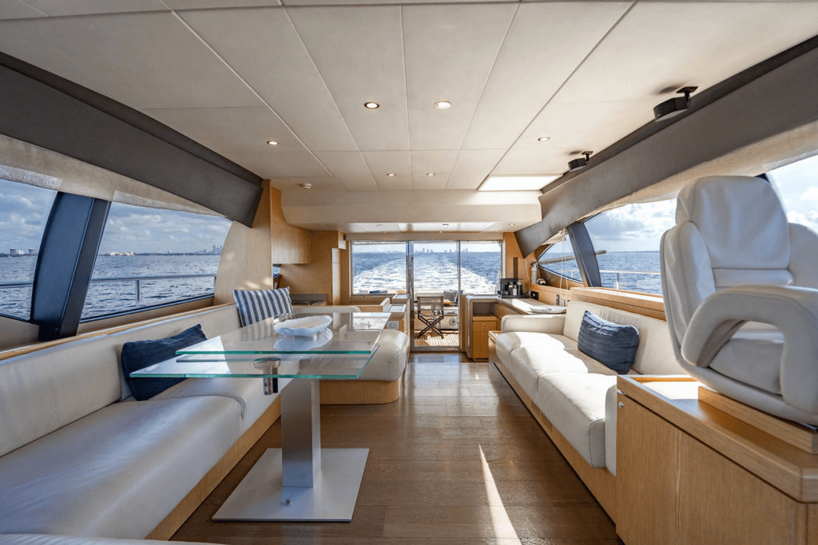 2012 Ferretti Yachts 62 FLY
