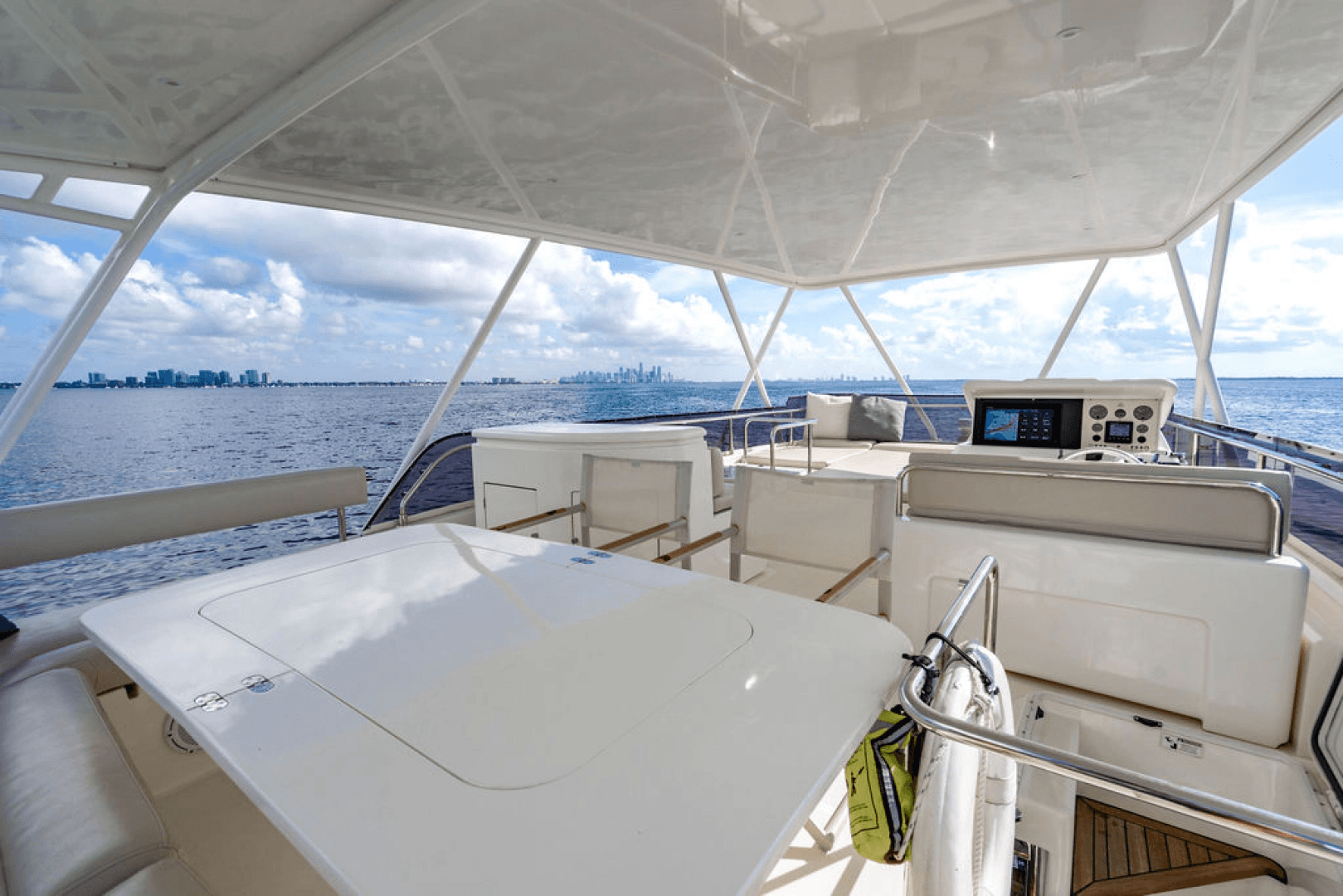 2012 Ferretti Yachts 62 FLY