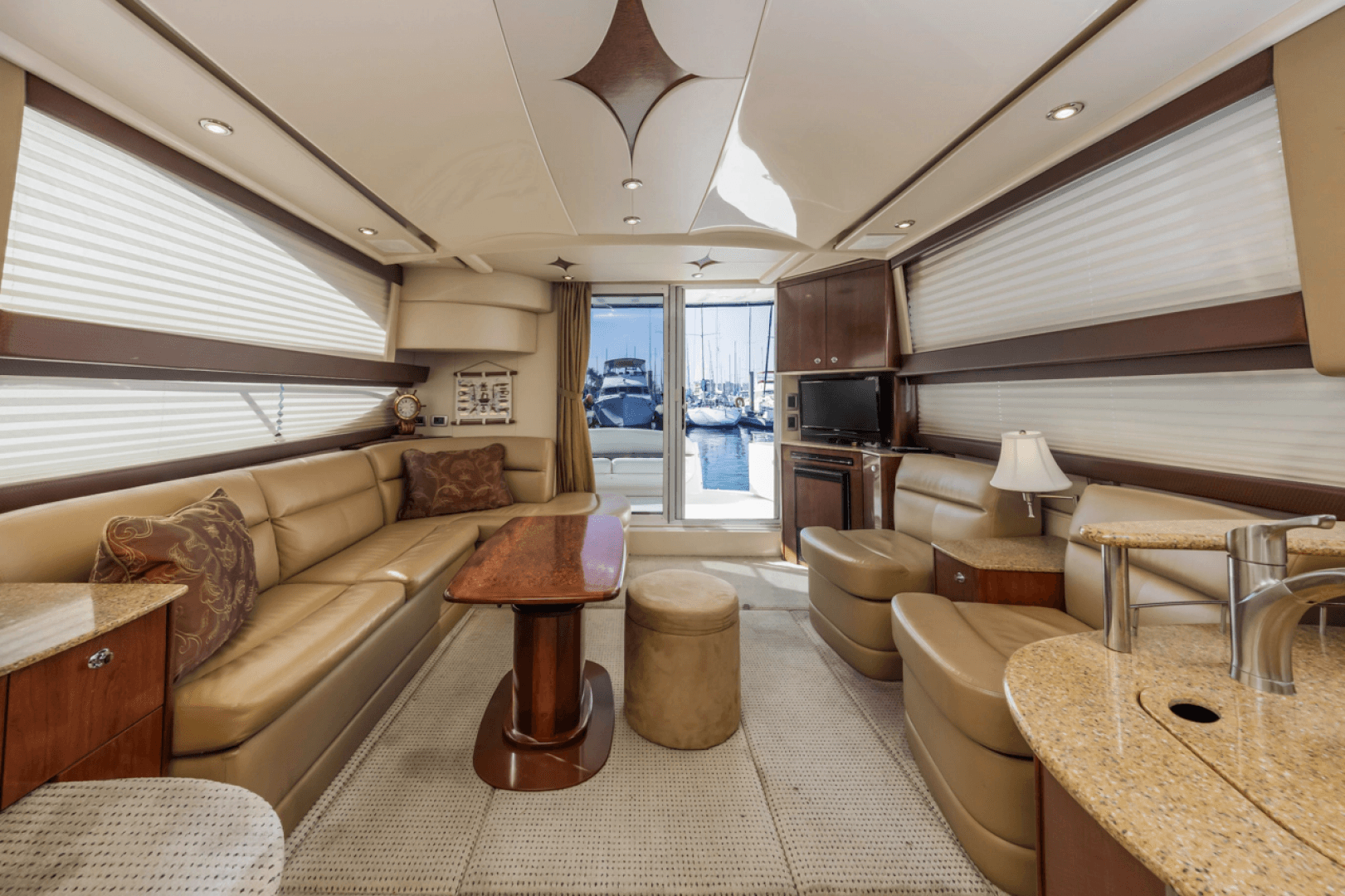 2008 Meridian 391 Sedan Bridge