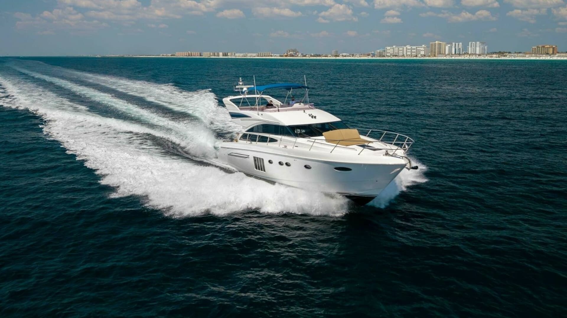 2011 Princess 64 'Harbor Story' - Profile