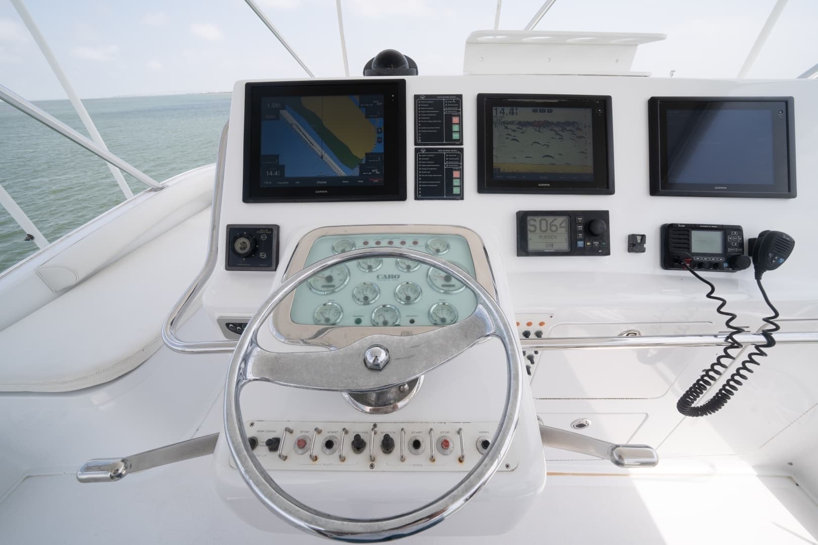 2002 Cabo 43 Convertible