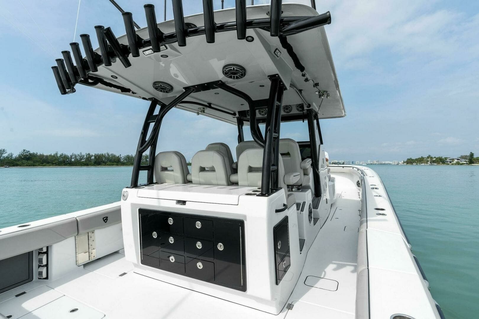 2022 Barker Boatworks 40 HPC 