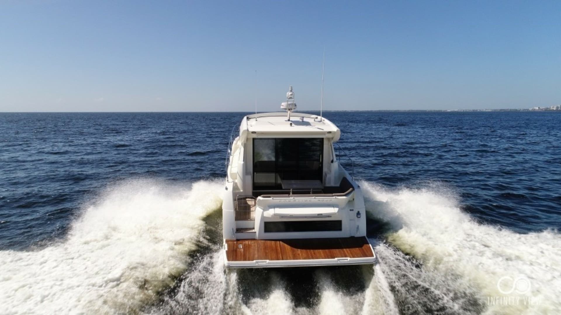 2018 Prestige 460 S