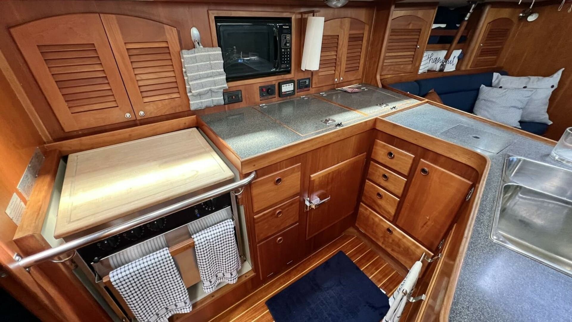 1999 Sabre 402 Sailboat  - VELA DARE II
