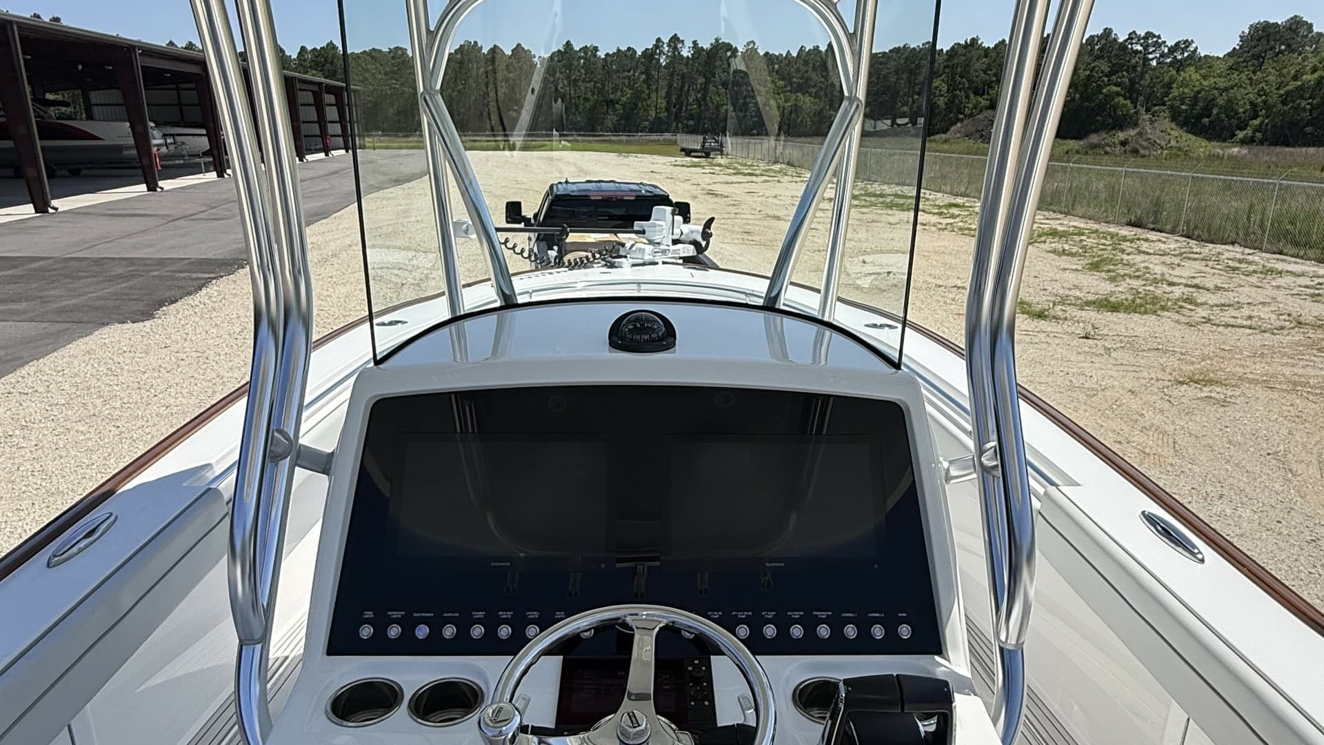 2025 29 Valhalla Boatworks V-29 Gunpowder Helm (1)