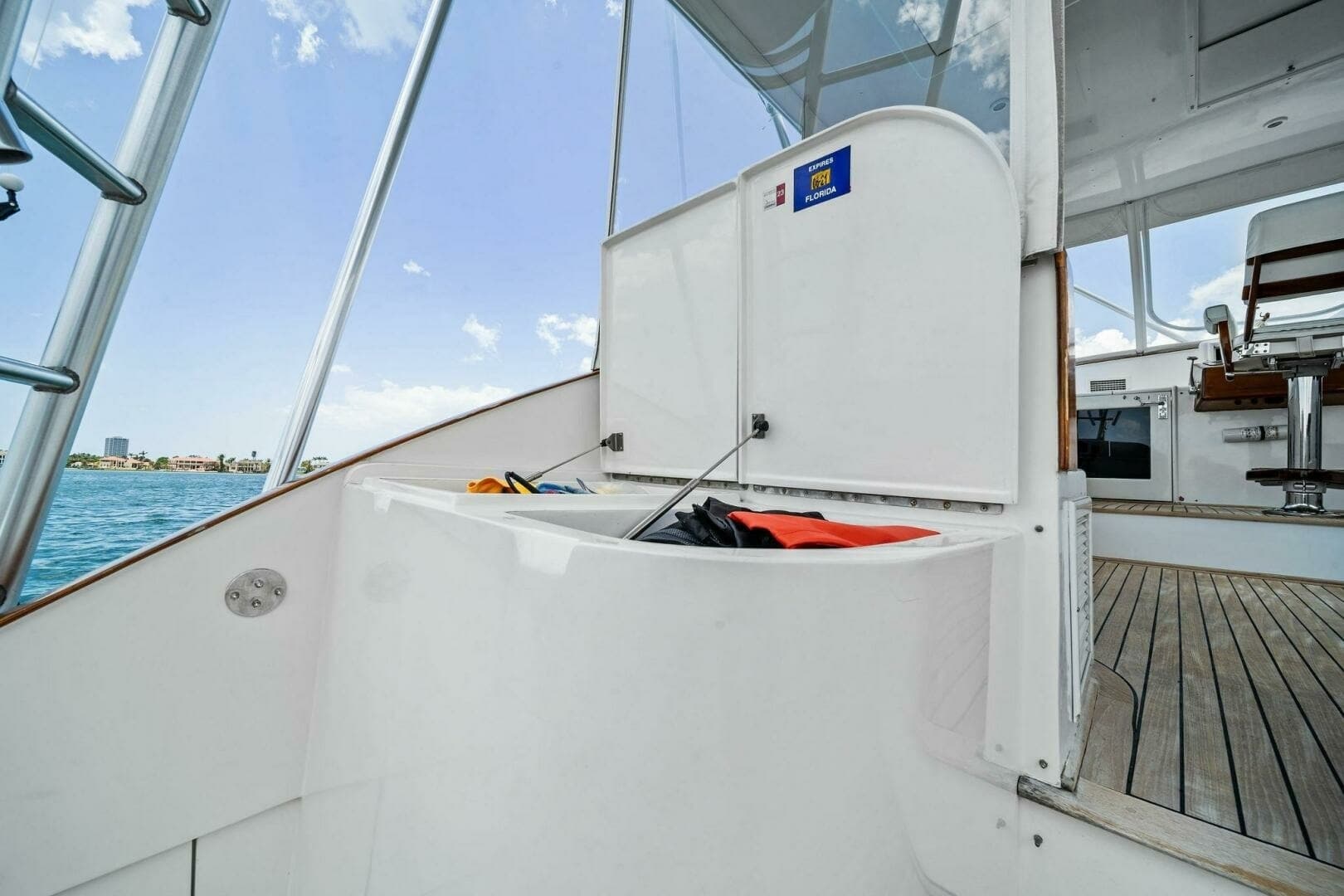 1999 Buddy Davis 52 Express 'Miss Josie'
