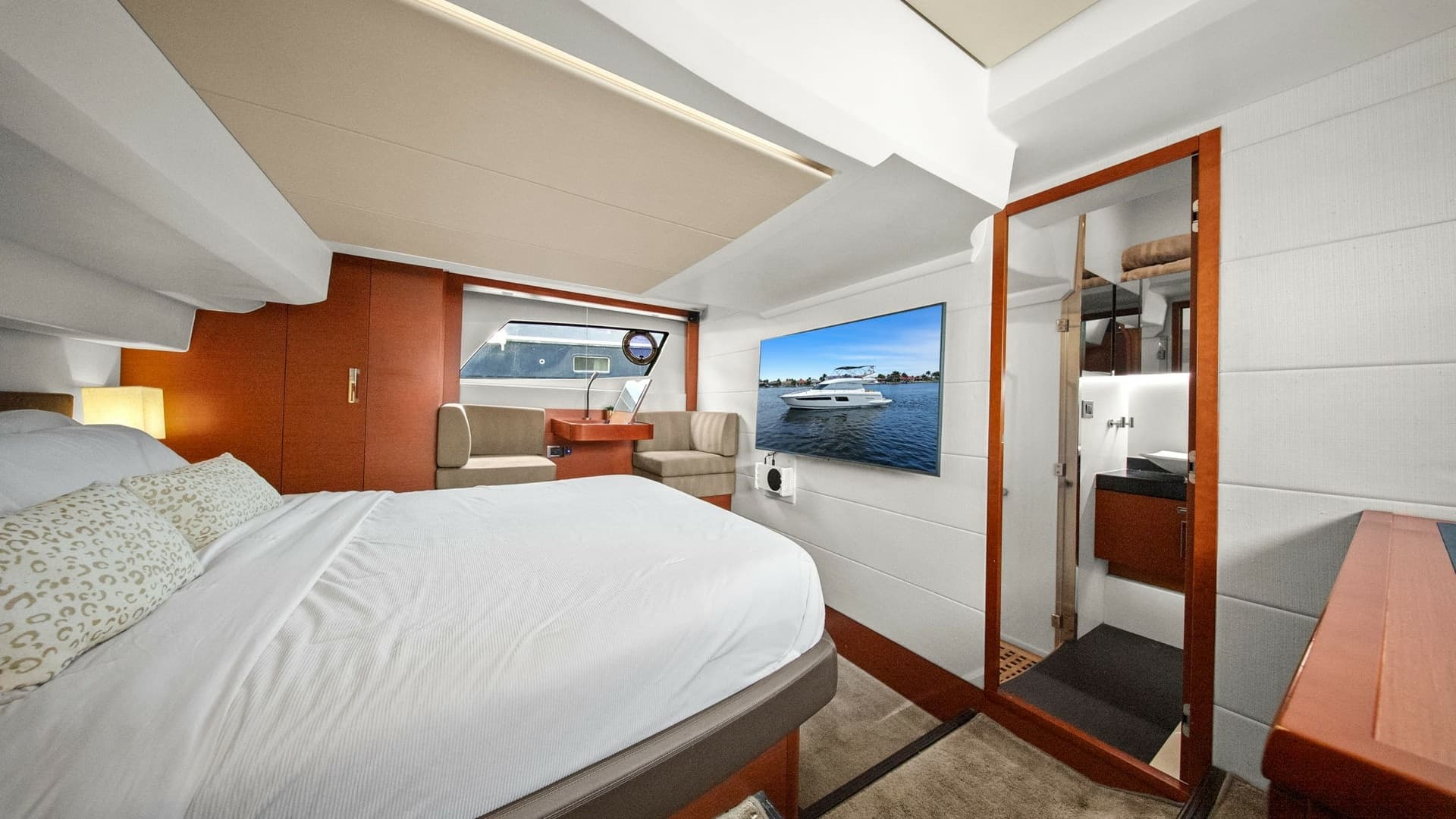 Luxurious Forward Master Stateroom