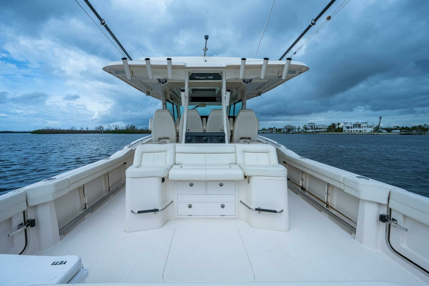 Grady White 45 Pura Vida - Exterior Cockpit