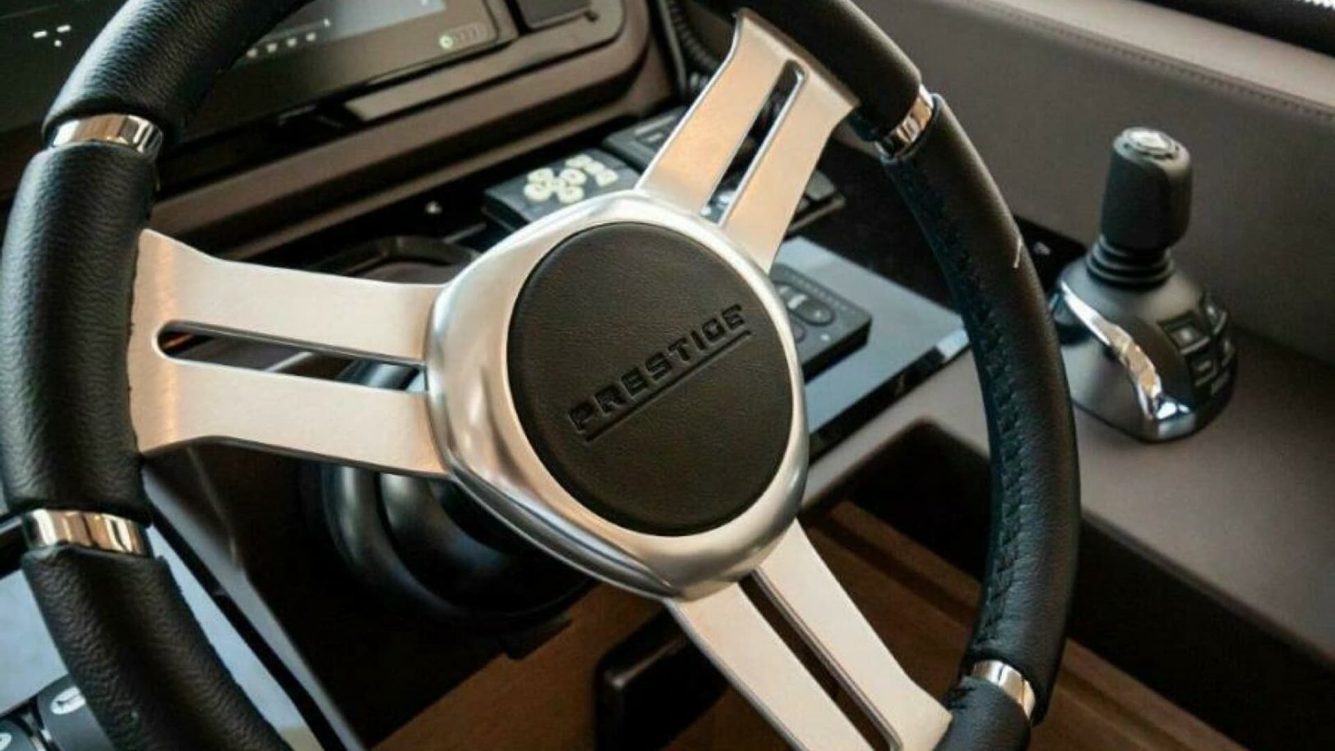 2018 Prestige 460 S