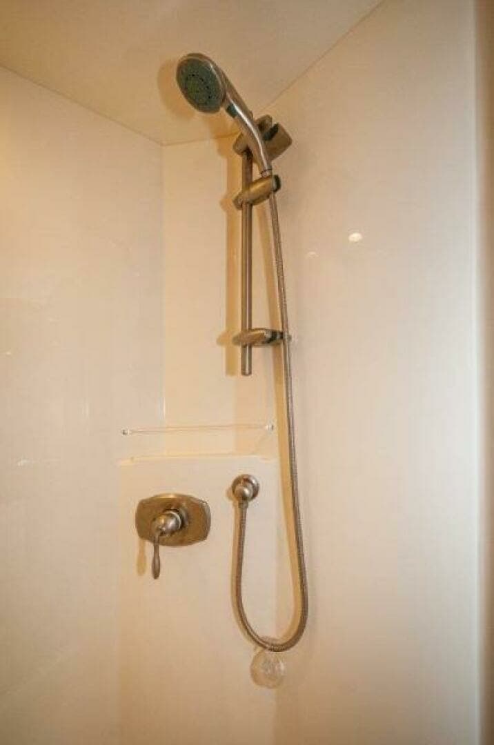 2012 Viking 42 Convertible  Master Shower