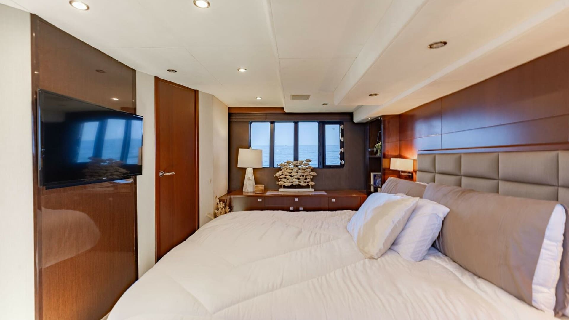 2011 Princess 64 'Harbor Story' - Master Stateroom