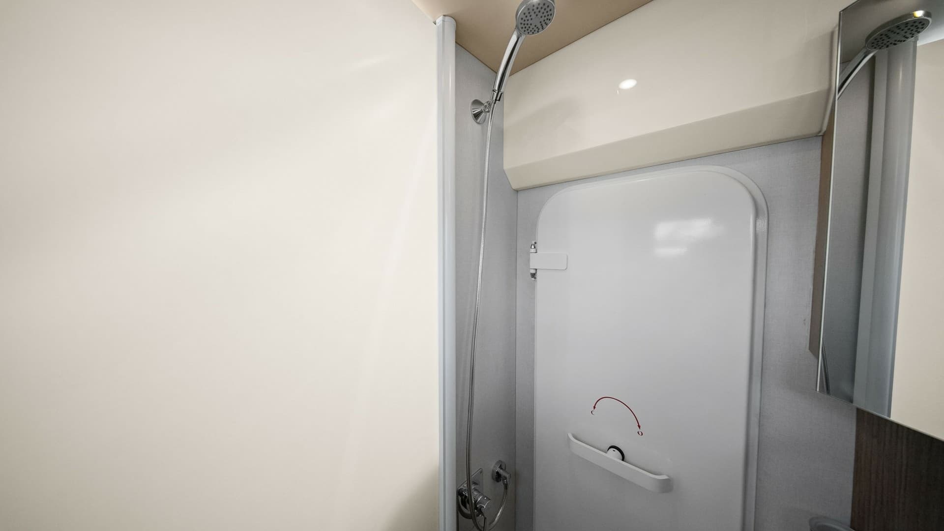 Modern Ensuite Shower Area