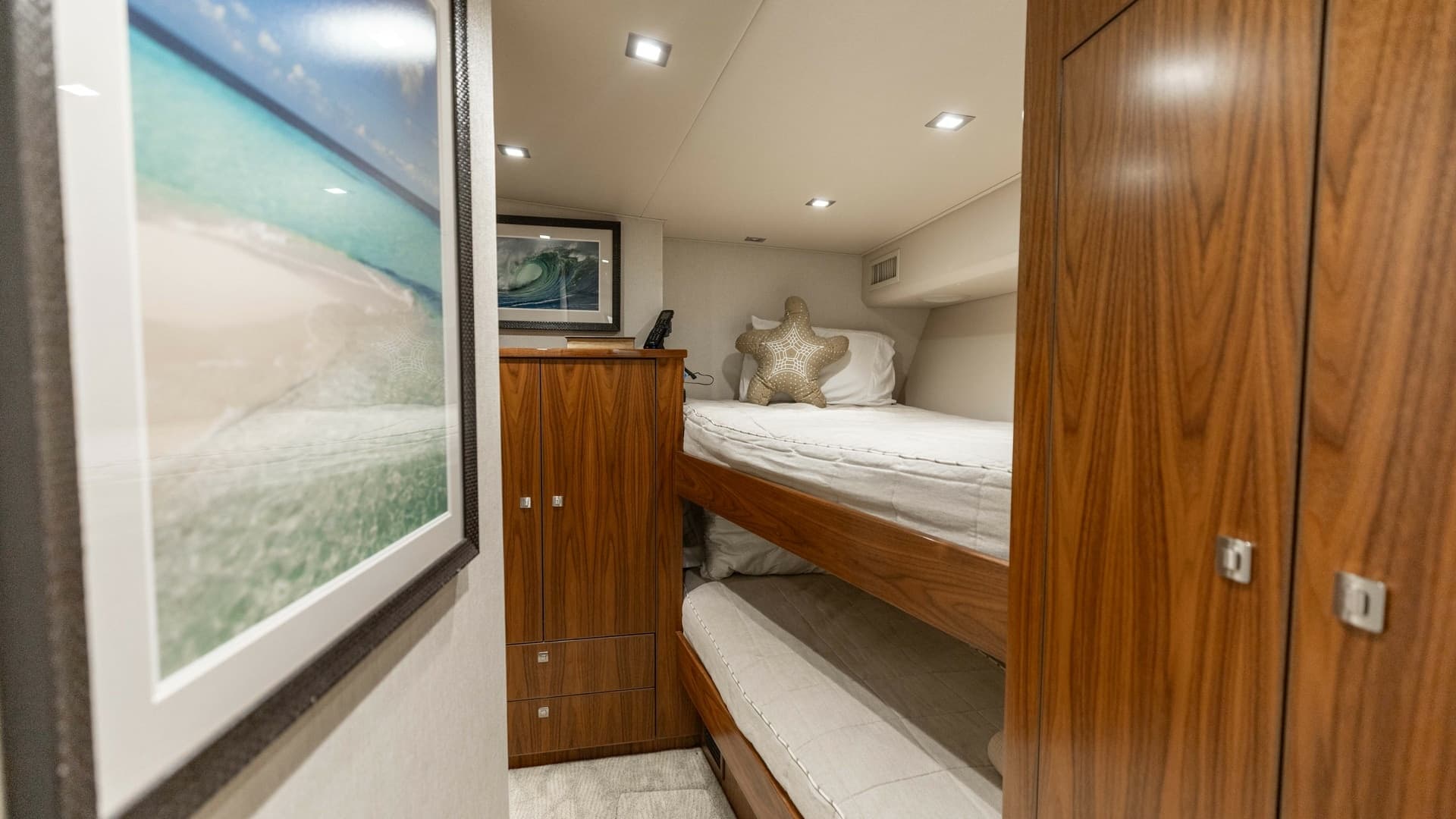 Guest Cabin with Bunk Beds