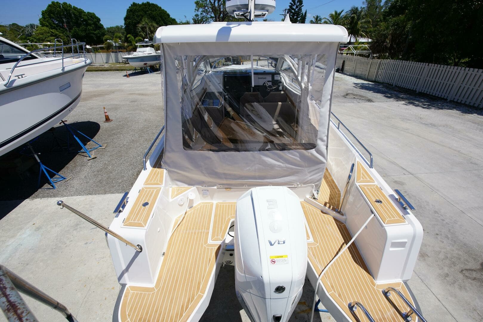 Nimbus Weekender 9 Aft Deck